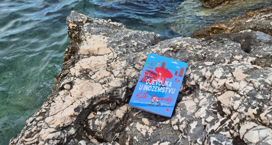 Djevojka u inozemstvu